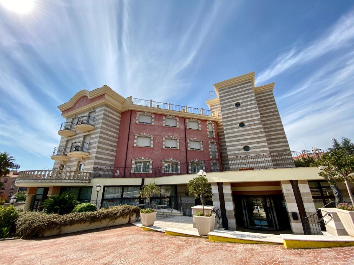 San Giovanni Rotondo Palace - Alihotels Kültér fotó