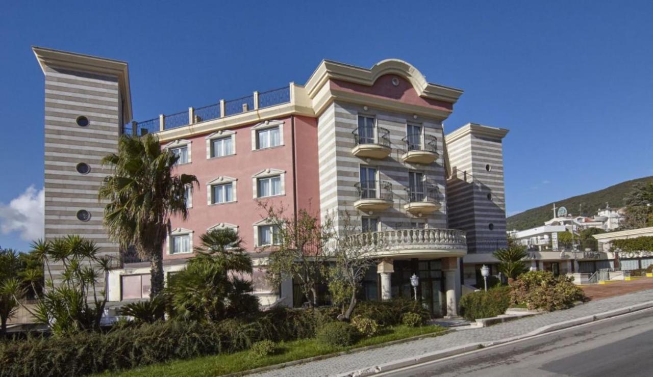 San Giovanni Rotondo Palace - Alihotels Kültér fotó